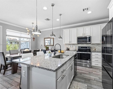 3953 Black Olive Lane - Photo Thumbnail 20