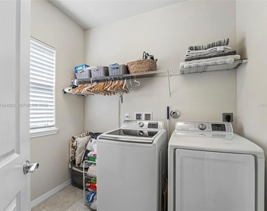 3953 Black Olive Lane - Photo Thumbnail 37