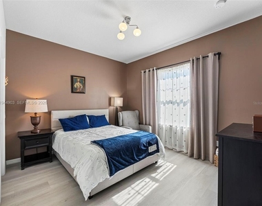 3953 Black Olive Lane - Photo Thumbnail 34