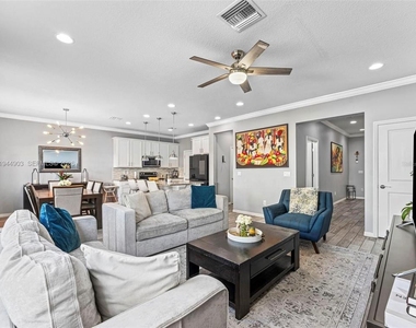 3953 Black Olive Lane - Photo Thumbnail 13