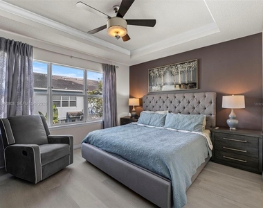 3953 Black Olive Lane - Photo Thumbnail 24