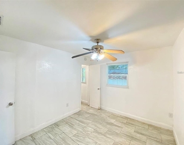 49 Orange Park Boulevard - Photo Thumbnail 6