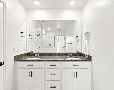865 Spring Palms Loop - Photo Thumbnail 19