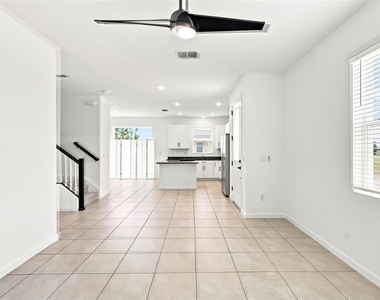865 Spring Palms Loop - Photo Thumbnail 5