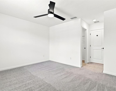 865 Spring Palms Loop - Photo Thumbnail 18