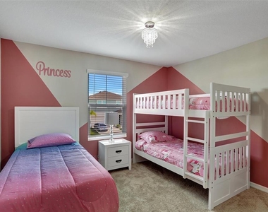 2405 Oakwood Lane - Photo Thumbnail 30