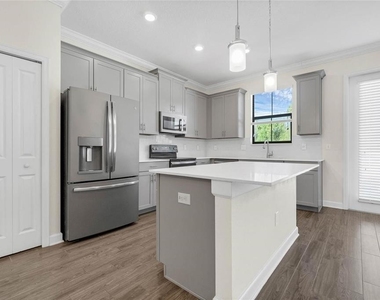 11258 Whistling Pine Way - Photo Thumbnail 5