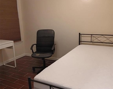 4000 Sw 23rd Street - Photo Thumbnail 16