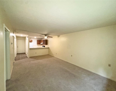 83 Se 16th Avenue - Photo Thumbnail 9