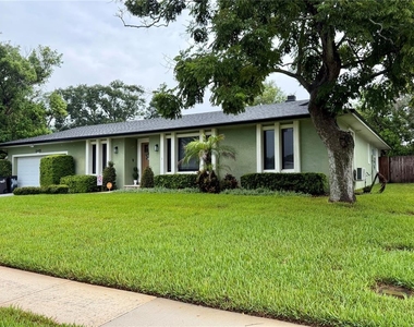 1105 Doris Street - Photo Thumbnail 2