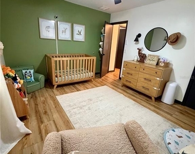 1105 Doris Street - Photo Thumbnail 19