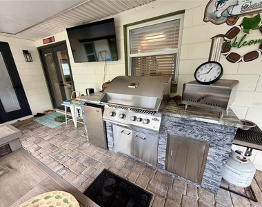 1105 Doris Street - Photo Thumbnail 26