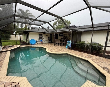 1105 Doris Street - Photo Thumbnail 23