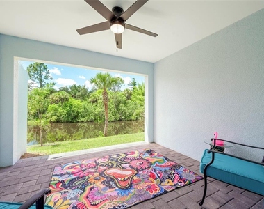 2098 Como Street - Photo Thumbnail 25