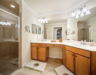 7235 River Hammock Drive - Photo Thumbnail 4