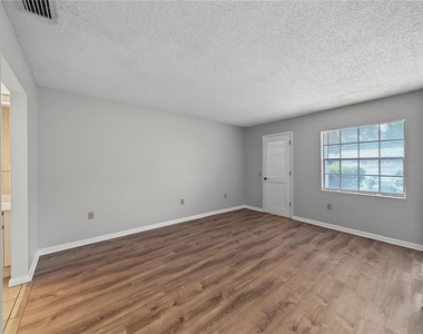 4554 Morningside - Photo Thumbnail 9