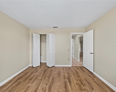 4554 Morningside - Photo Thumbnail 17