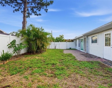 1329 Nantucket Road - Photo Thumbnail 31