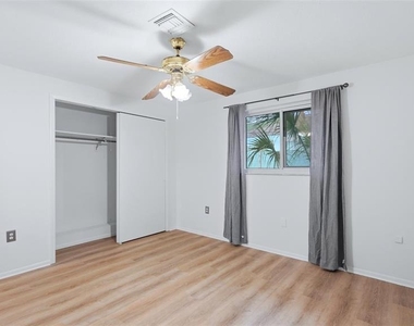 1329 Nantucket Road - Photo Thumbnail 20