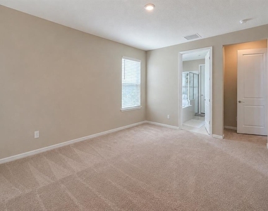 4334 Pond Brook Court - Photo Thumbnail 9