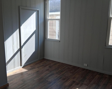 50 1/2 Church Street - Photo Thumbnail 5