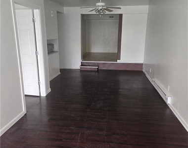 223 N Fountain Street - Photo Thumbnail 2