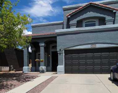 2210 Hannah Leigh Street - Photo Thumbnail 1