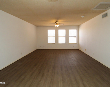 7465 Stoney Hill - Photo Thumbnail 2