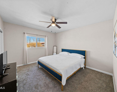 7441 Alameda Avenue - Photo Thumbnail 11