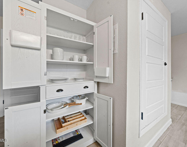 7441 Alameda Avenue - Photo Thumbnail 13