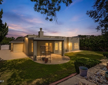 6141 Loma De Cristo Drive - Photo Thumbnail 40