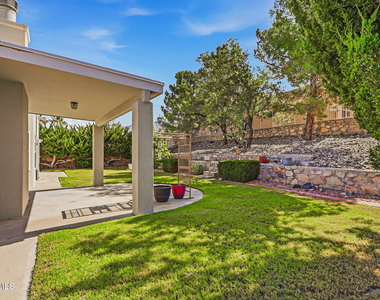 6141 Loma De Cristo Drive - Photo Thumbnail 37