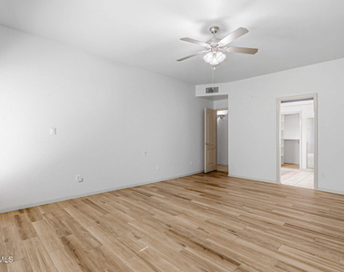 6141 Loma De Cristo Drive - Photo Thumbnail 19