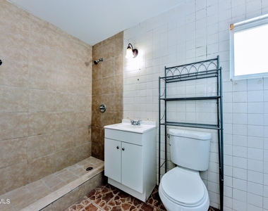 753 N Carolina Drive - Photo Thumbnail 27