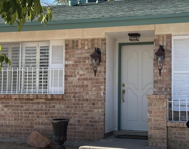 3518 Breckenridge Drive - Photo Thumbnail 1