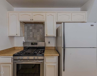 12833 Tierra Pueblo Drive - Photo Thumbnail 9