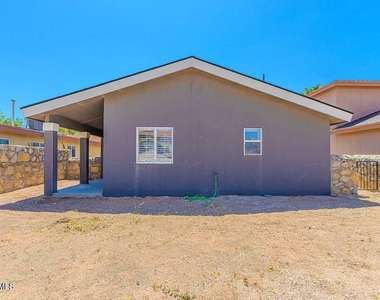 12833 Tierra Pueblo Drive - Photo Thumbnail 22