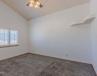12833 Tierra Pueblo Drive - Photo Thumbnail 15