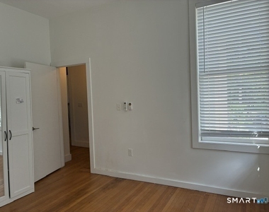 38 Academy Street - Photo Thumbnail 15