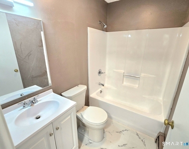 274 Bellevue Street - Photo Thumbnail 9