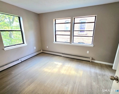 274 Bellevue Street - Photo Thumbnail 7