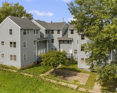 272 Bellevue Street - Photo Thumbnail 19