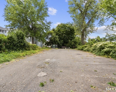 272 Bellevue Street - Photo Thumbnail 17