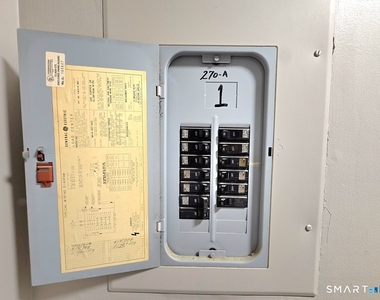 270 Bellevue Street - Photo Thumbnail 10