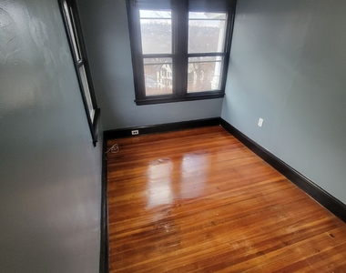 73 Lounsbury Street - Photo Thumbnail 1