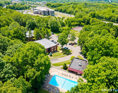 10 Woodsedge Drive - Photo Thumbnail 28