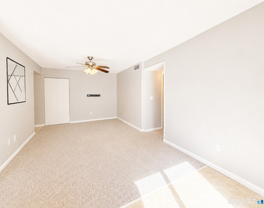 10 Woodsedge Drive - Photo Thumbnail 11