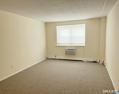 27 Northill Street - Photo Thumbnail 6