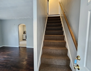 432 Pearl Harbor Street - Photo Thumbnail 2