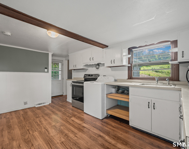 136 Chestnut Hill Road - Photo Thumbnail 12
